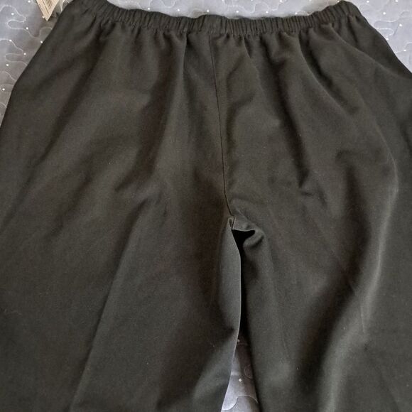 Kim Rogers black microfiber pants size 12 petite NWT - Picture 5 of 6